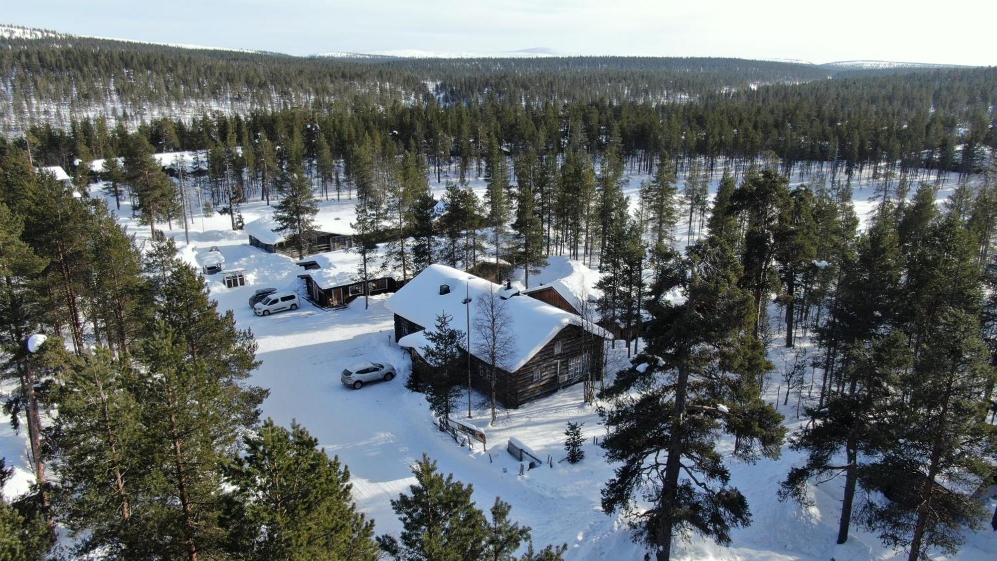 Kuukkeli Apartments Pikku-Hirvas Ja Porotokka Saariselka Exterior photo